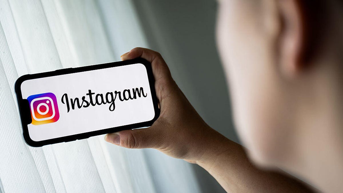 Instagram Will Alert Parents if Teens Repeatedly Search for Self-Harm and Suicide Terms
