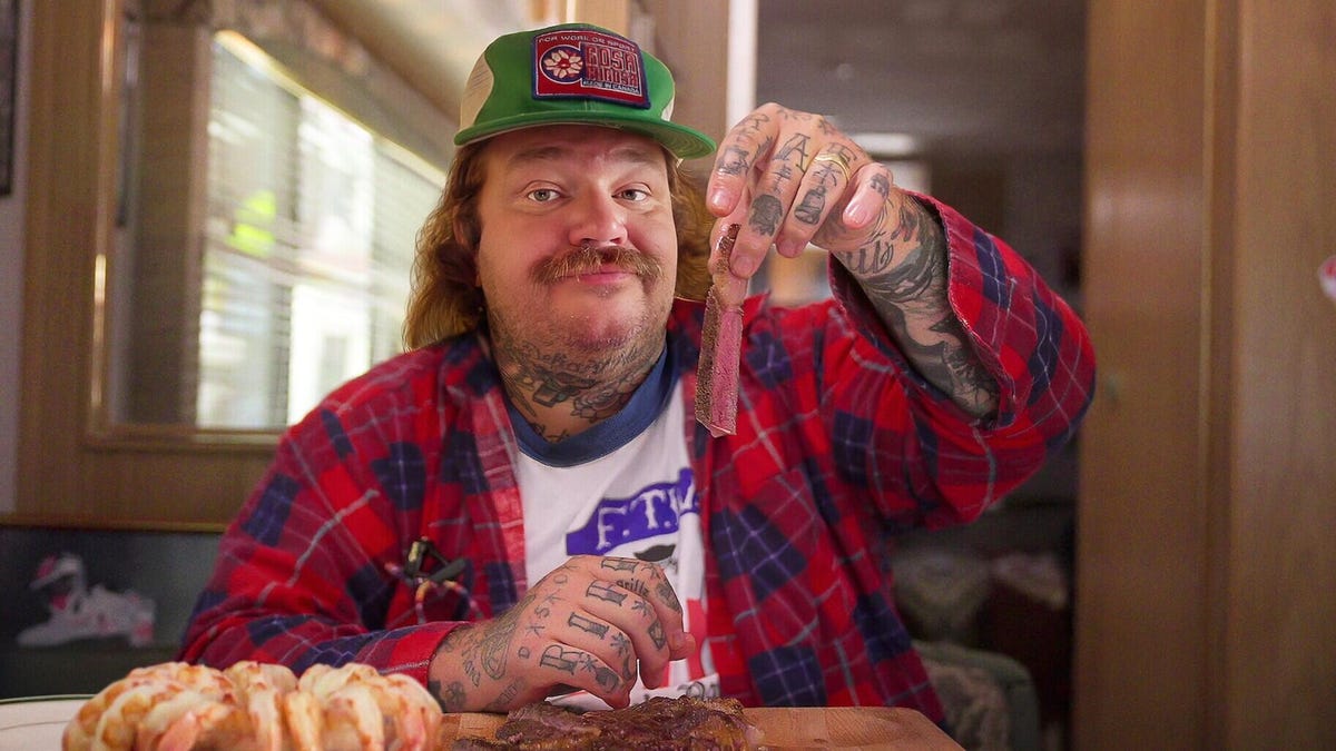 My Current Netflix Food Show Obsession Is Like a Fever Dream Spin-Off of ‘The Bear’