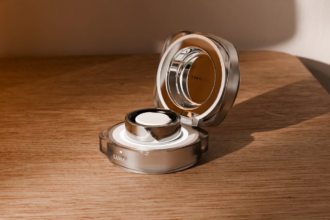 This Is the World’s First Wearable You Can Talk To