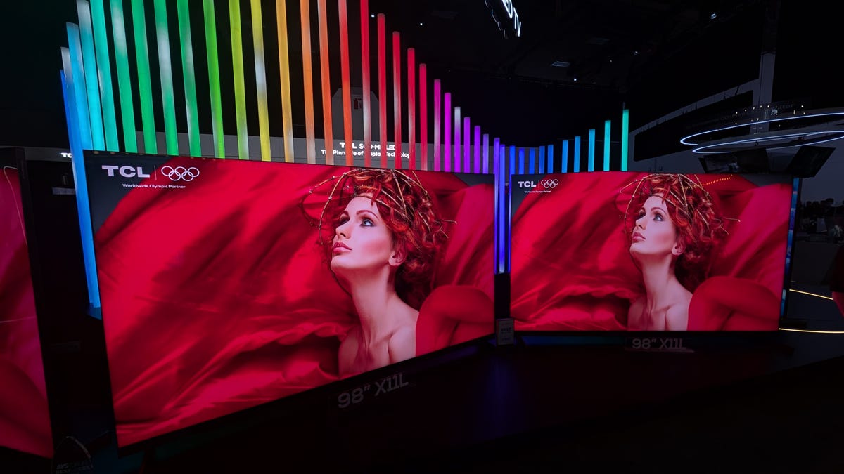 TCL X11L TV Hands-On: Huge Super Quantum Dot TV Is a Lot of Fun, but It’s Expensive