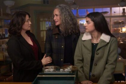 Every Season of This Beloved Hallmark Series Is Now on Netflix