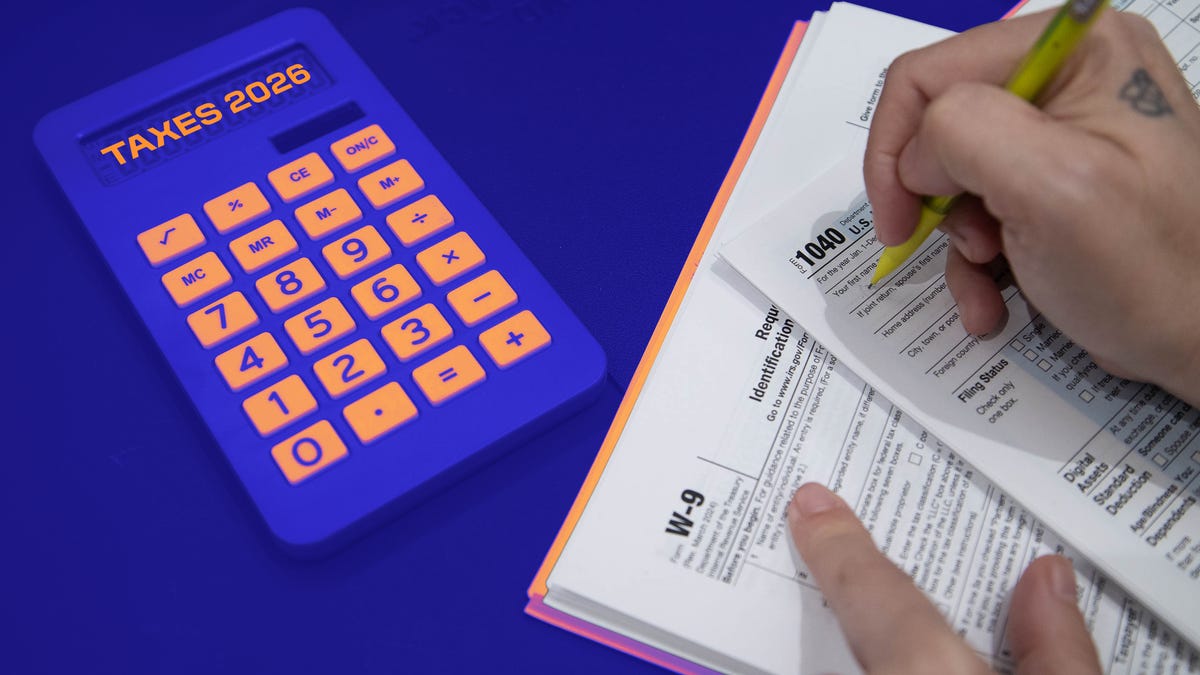 W-2 and 1099: Understanding the Forms That Determine Your Tax Refund