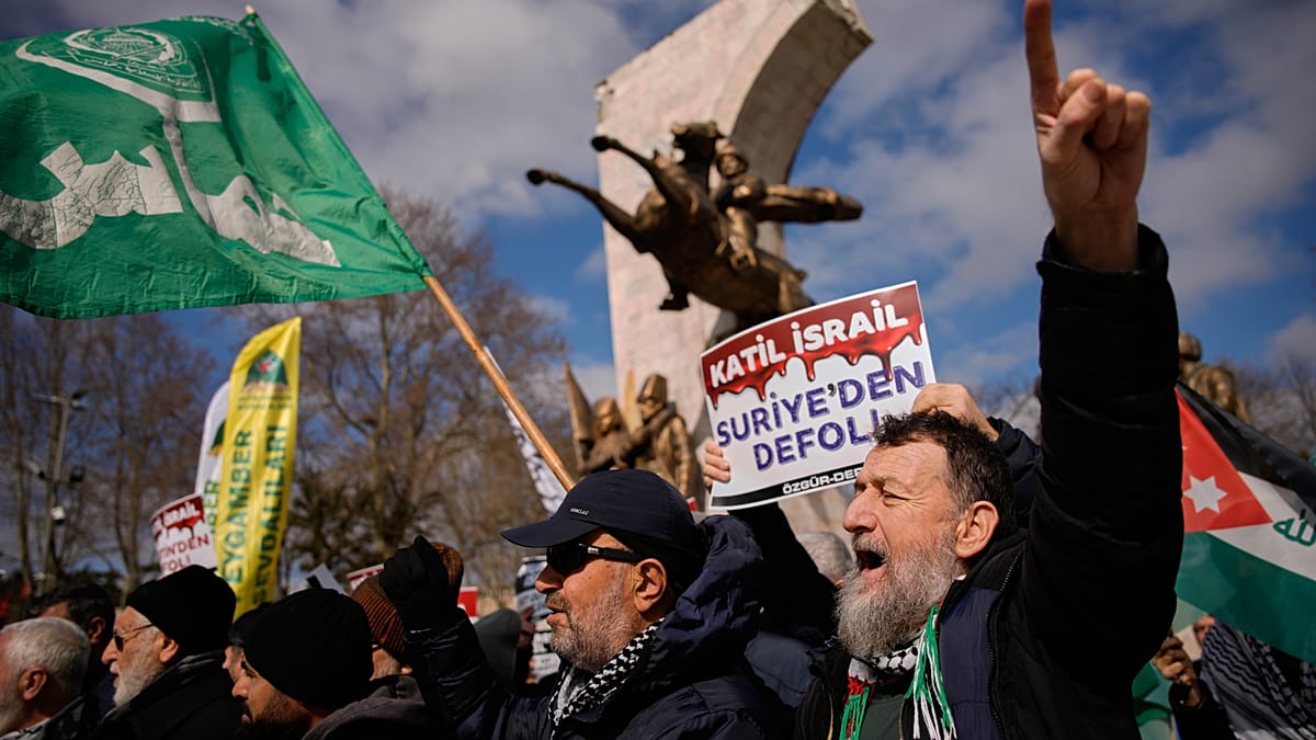 NATO intercepts another Iranian missile in Turkish airspace