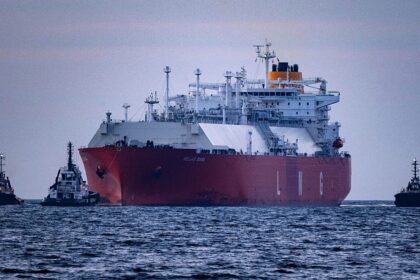 Secret  EU-US talks to ease LNG standards failed  to meet transparency