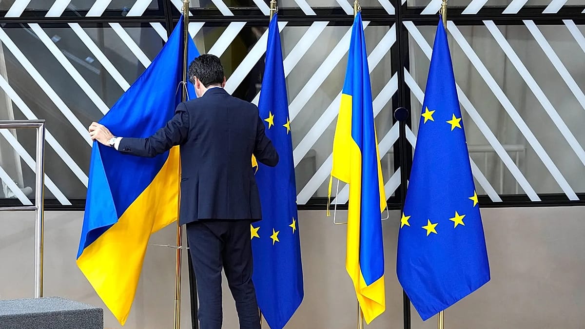 Ukraine ‘informally’ opens all six clusters in EU membership bid