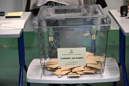 French voters head to polls for the first round of local elections