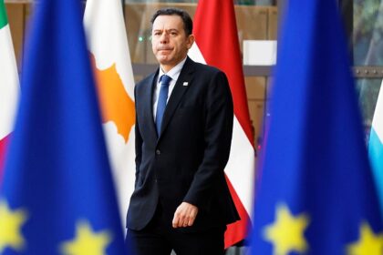 Government announces fuel discounts and housing incentives