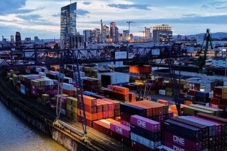 EU-US trade remains strong despite tariff pressure, study finds