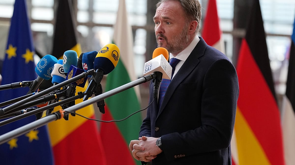 EU calls on member states to curb oil demand and prepare for prolonged