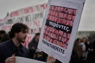 Greece train tragedy trial adjourned amid courtroom chaos