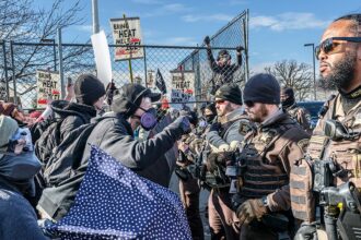 Over 50 arrested as anti-ICE protesters allegedly hurl rocks at Minneapolis officers during demonstration