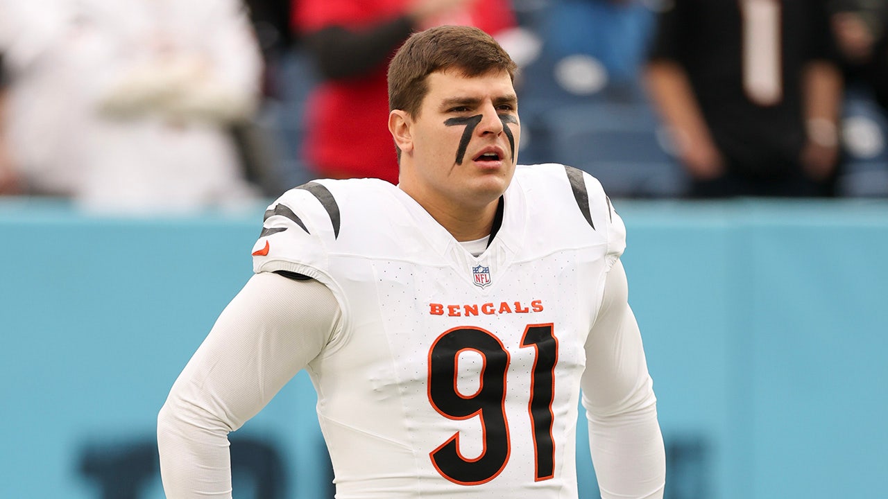Bengals, Trey Hendrickson end complicated contract drama after team decides against franchise tag