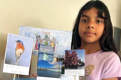 Alleged bullying attack leaves 12-year-old girl dead after defending sister, mom says