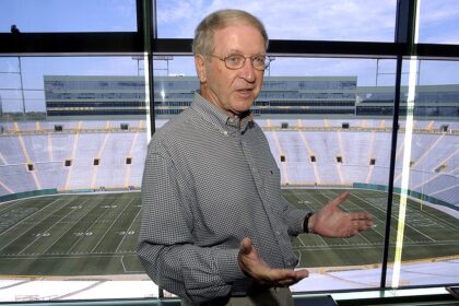 Legendary former Packers President and CEO Bob Harlan dead at 89