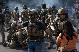 Appeals court lifts injunction on Trump’s Chicago immigration operation