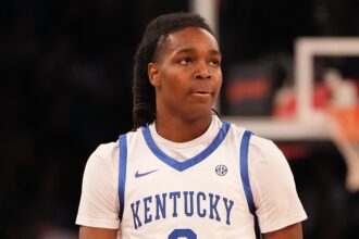 ESPN star rips iconic college basketball team with M roster for disappointing season