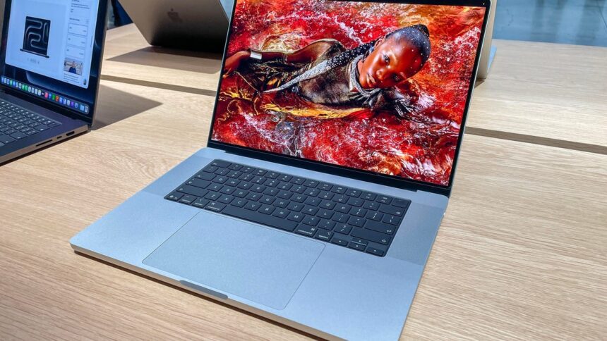 MacBook Pro M5 Pro, M5 Max Review (2026): Peak Creative Power