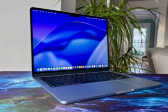 M5 MacBook Air Review (13-Inch, 2026): Go Big or Go Neo