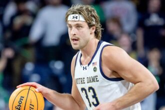 Colts sign Notre Dame basketball player Carson Towt despite no high school or college football experience