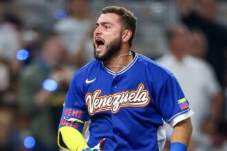 Venezuela shocks Team USA to win World Baseball Classic for first time