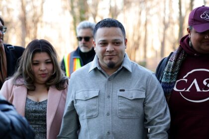 Trump administration urges judge to dissolve injunction blocking Abrego Garcia’s deportation to Liberia