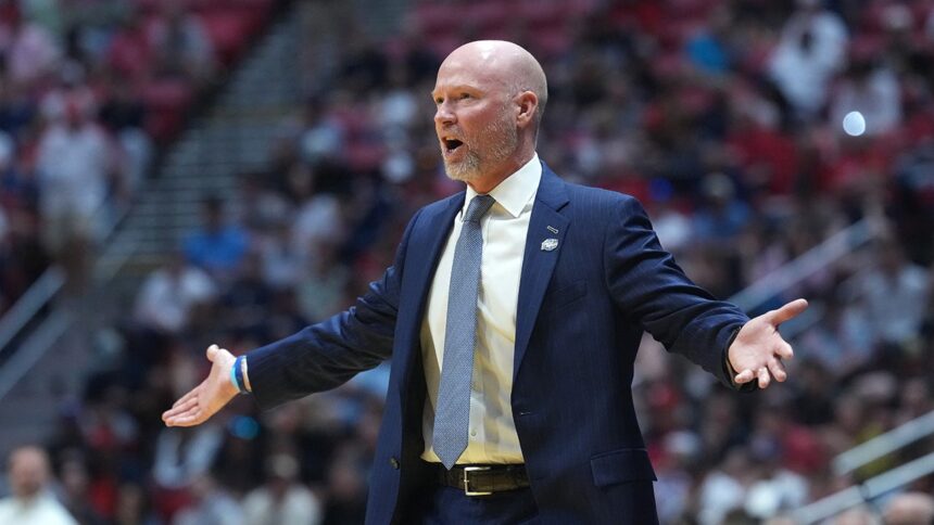 Villanova coach turns heads after ‘joke’ that he would ‘fire my staff’ during March Madness loss