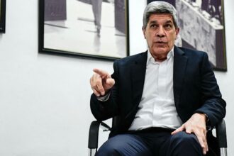 Carlos Fernández de Cossío: Cuba ‘preparing’ for ‘possibility of military aggression’