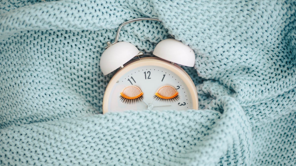 Daylight Saving Time Destroyed Me, but These Devices Are Helping Me Survive