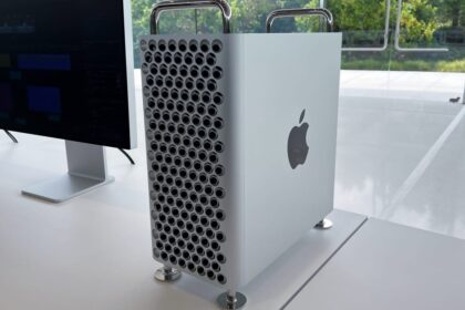 Apple Mac Pro Fades Into Oblivion