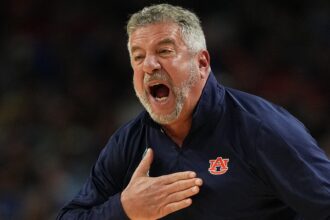 Legendary Auburn coach Bruce Pearl backs Trump on Iran strikes, rips Obama and Biden over their strategy