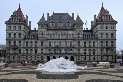 NY lawmakers can’t hide their bills’ cost, thanks to new watchdog site