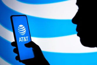 AT&T’s New App Bundles Mobile and Home Internet Along With an AI Assistant