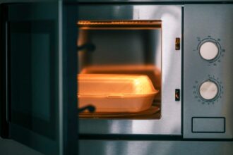 This Common Cooking Mistake Could Be Adding Microplastic to Your Food