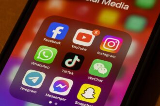 People Spent Less Time on Instagram, Threads, LinkedIn Last Year. Here’s Why