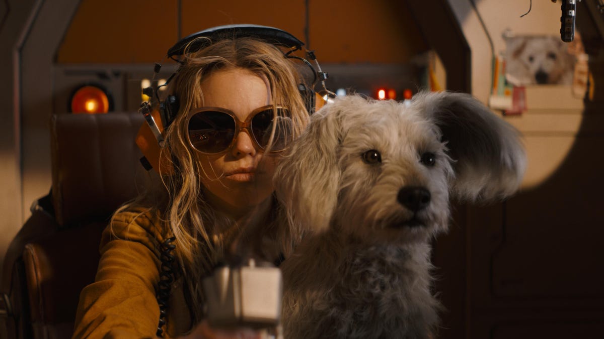 ‘Supergirl’ Goes Off to Another World in Spaced-Out New DC Trailer