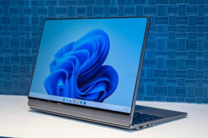 Double Vision: Lenovo Shows Off Detachable Dual-Screen ThinkPad Concept at MWC 2026