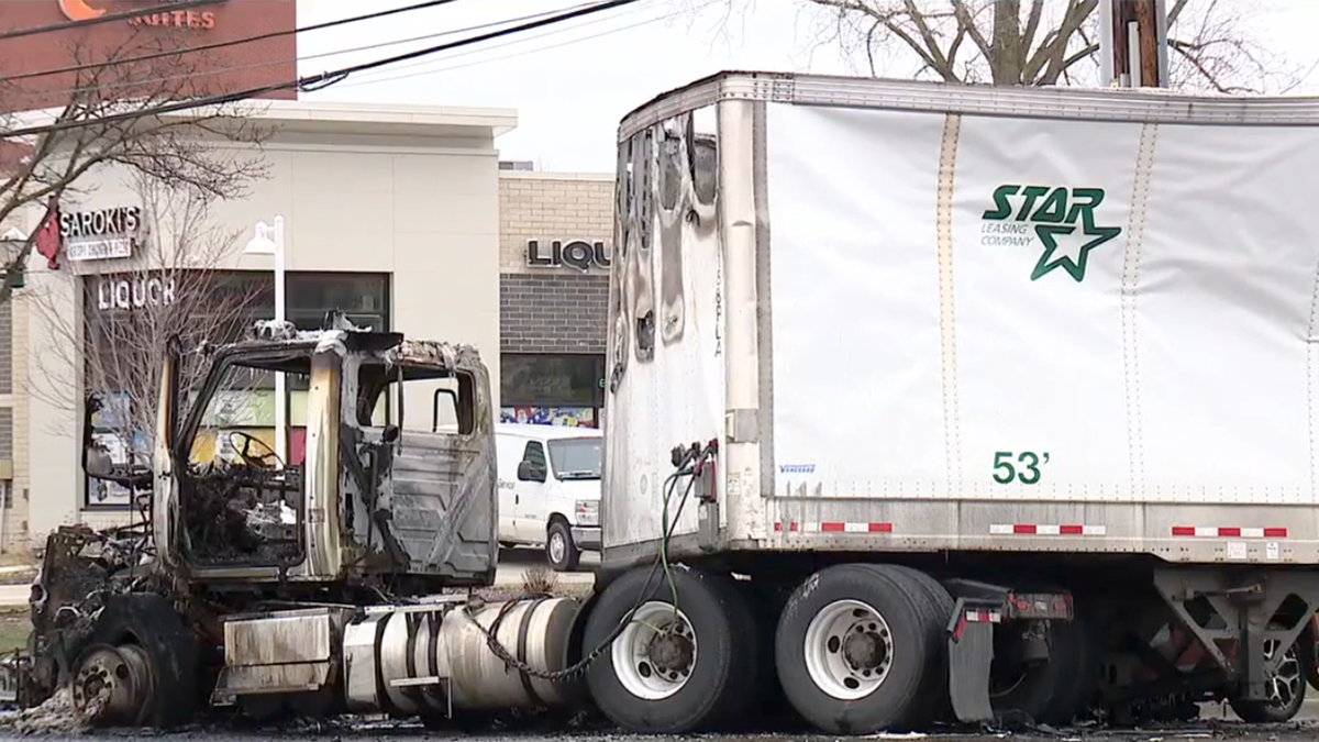 Damaged tractor-trailer