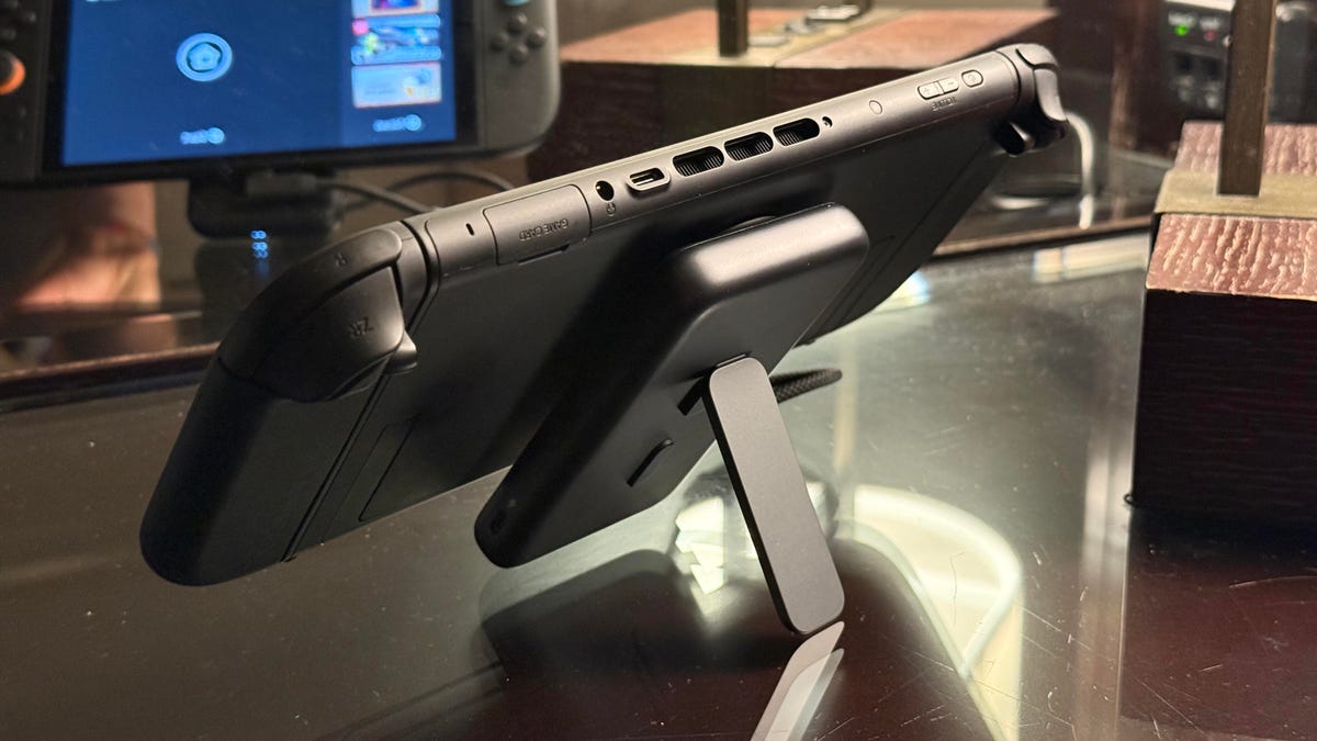 Xreal Discontinues Its Never-Released Nintendo Switch Glasses Adapter for Now