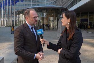 EU energy commissioner warns of ‘very difficult years ahead’