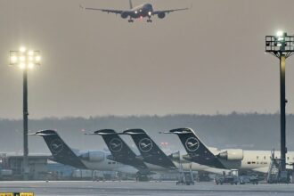 EU downplays jet fuel shortage risks despite IEA warning