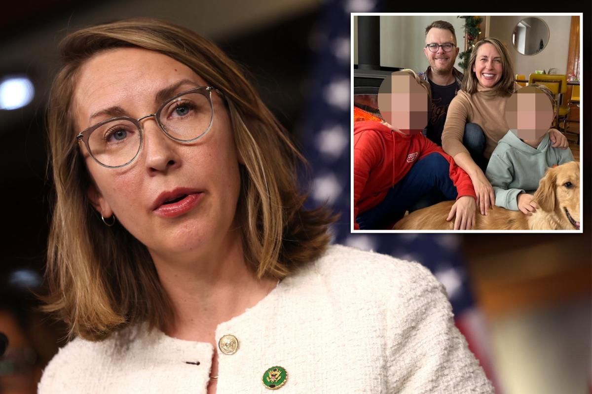 Michigan Rep. Hillary Scholten reveals husband ‘suddenly’ left family then filed for divorce