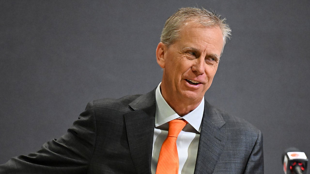 Browns’ Todd Monken explains reason behind missing NFL head coach group photo