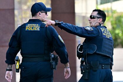 Colorado lawyers say court e-file system now makes them certify they won’t assist ICE