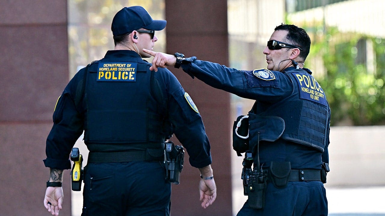 Colorado lawyers say court e-file system now makes them certify they won’t assist ICE