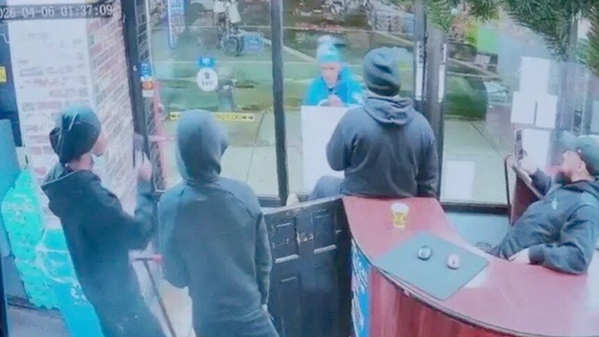 Man caught on video wielding 13-inch kitchen knife at NYC grocery store moments before police shoot him