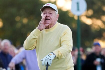 Jack Nicklaus’ ceremonial tee shot at the Masters comes dangerously close to patrons