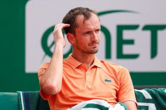 Daniil Medvedev fined after smashing his racket 7 times during shocking double-bagel loss