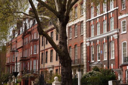 Landlords allegedly posting ‘Muslim-only’ apartment ads in violation of country’s equality act: report