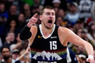 Ayo Dosunmu’s 43-point explosion may not repeat as Timberwolves try to finish Nuggets in Game 5