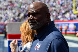 Giants legend Lawrence Taylor hospitalized for a week with stomach-related issue, attorney says